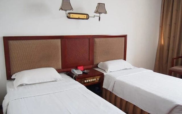 Huaye Hotel