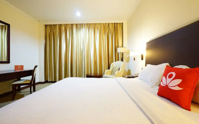 Aglow Hotel Harbor Bay Batam