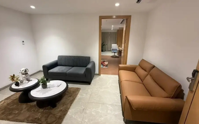 Kriya Grandeur
