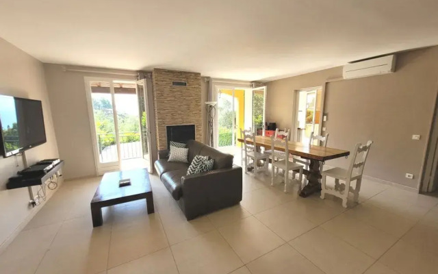 Maison De Vacances