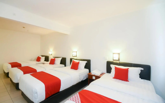 OYO 989 Ostay Inn