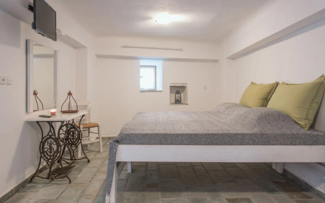 Thymianos Apartments