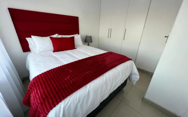 Safi Suites-Cozy 3 bedroom Apt-8