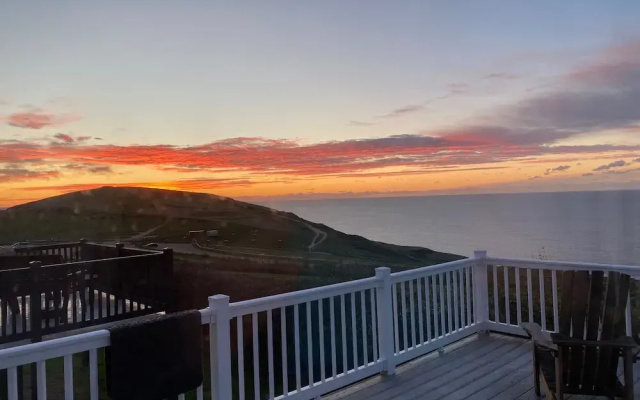 Seaview,sleeps 4to6,pet Friendly, Parking