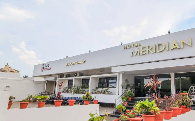 Hotel Meridian by OYO Rooms