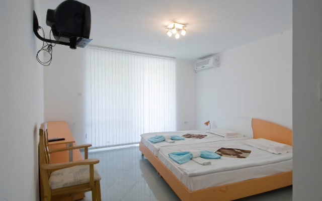 Yassen Mng Apartments