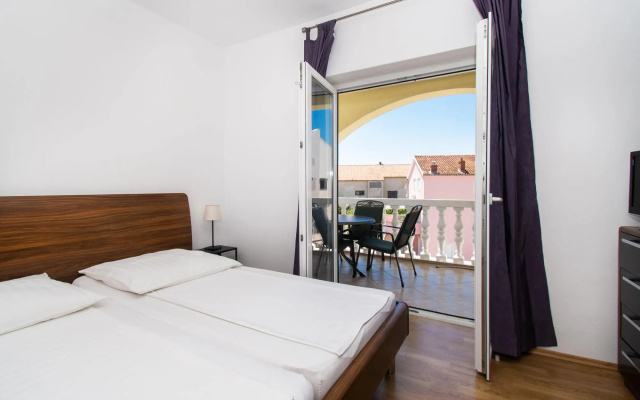 Apartments Kendes