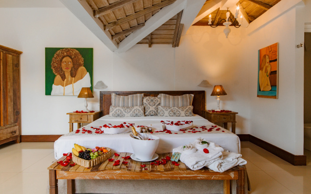 Le Village Boutique