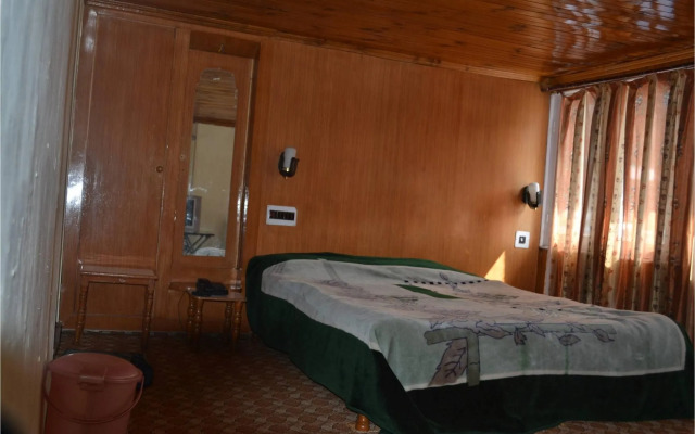 Hotel Noor Mahal