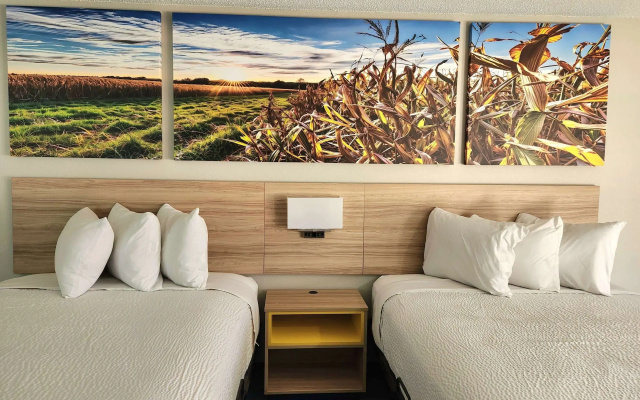 Days Inn & Suites by Wyndham New Iberia
