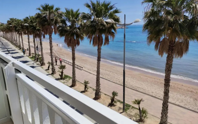 Beach front Esther 6