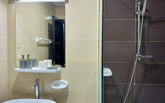 Квартира Alzarooni 608