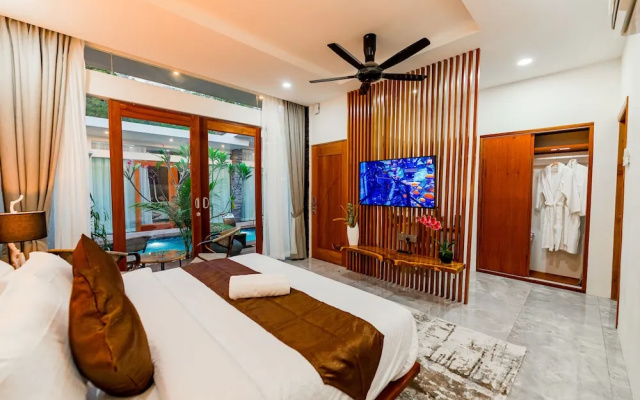 Maneh Villa