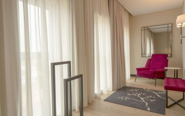 NH Hotel Porto Jardim