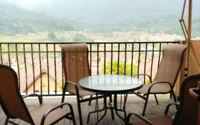 Yunzhong Manbu Banshan Huashu Hotel