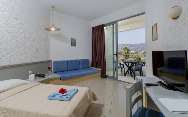 Dessole Dolphin Bay Resort