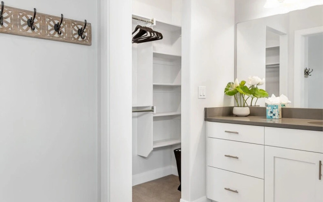Gateway 3 Bedroom Townhouse by Redawning