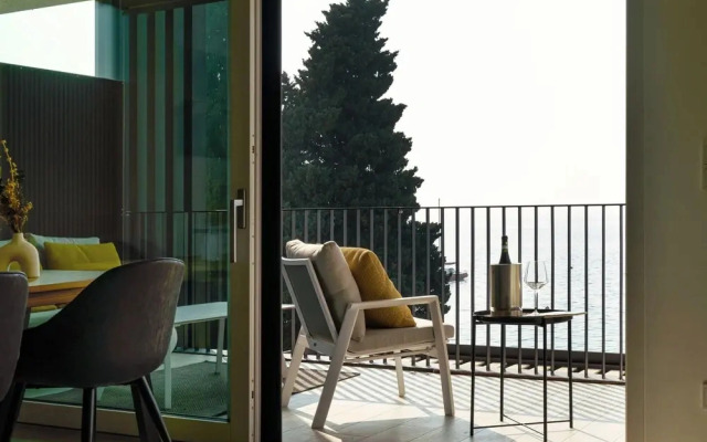 SalvatoreHomes - Torri del Benaco