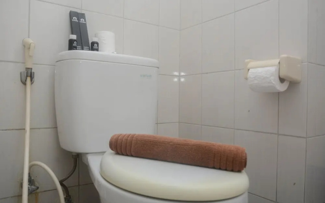 Homey Living Studio At Signature Park Grande Apartment