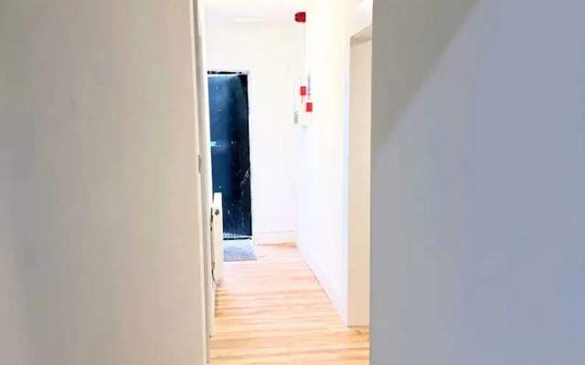 Spacious 6-bedroom Property With Ensuite Perfect for Groups