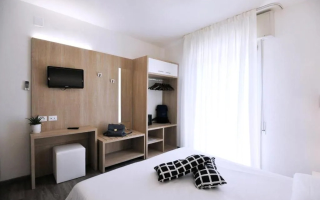 Hotel Etna