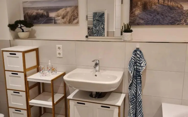 Ferienwohnung Ostseegras Markgrafenheide, 350m bis zur Ostsee, unweit von Warnemünde