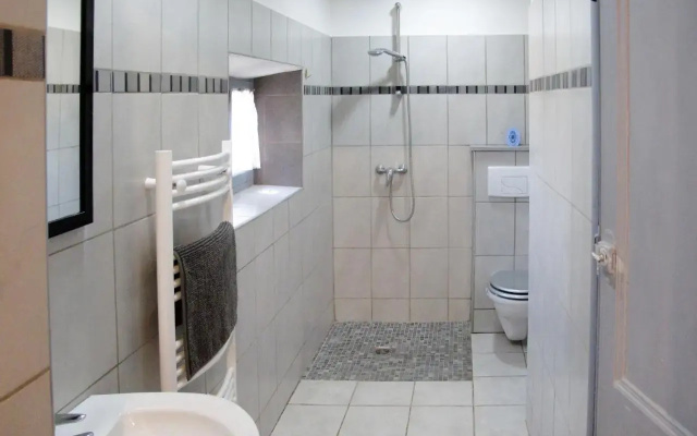 Holiday Home L'Olivier - MBE102