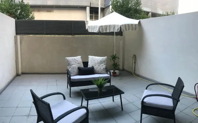 Oshun Sanchinarro Seasonal Living