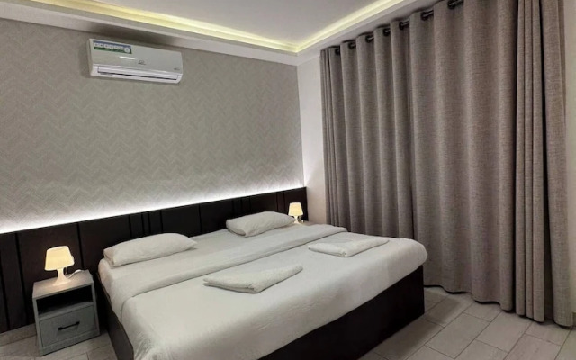 Luxury Room Near Downtown