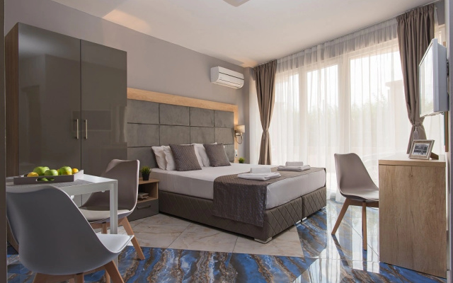 Marina Beach Hotel