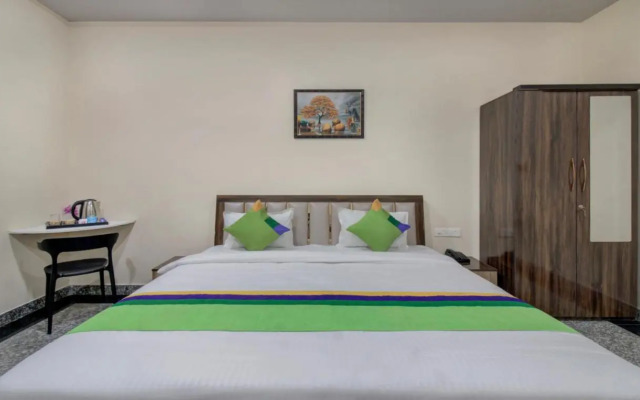 Treebo Royal, Chandrapur