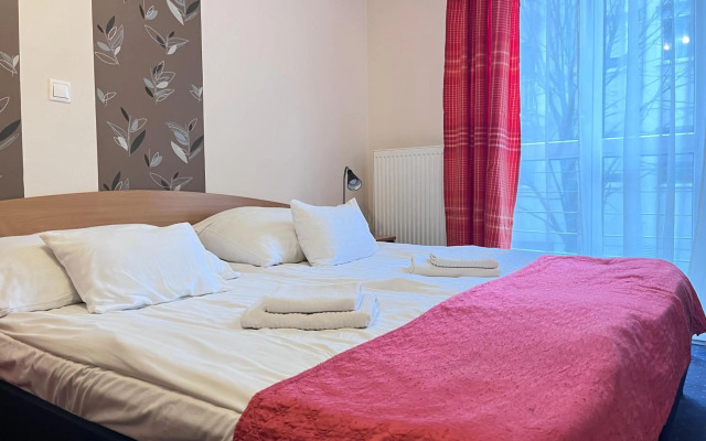 Rose City Hotel