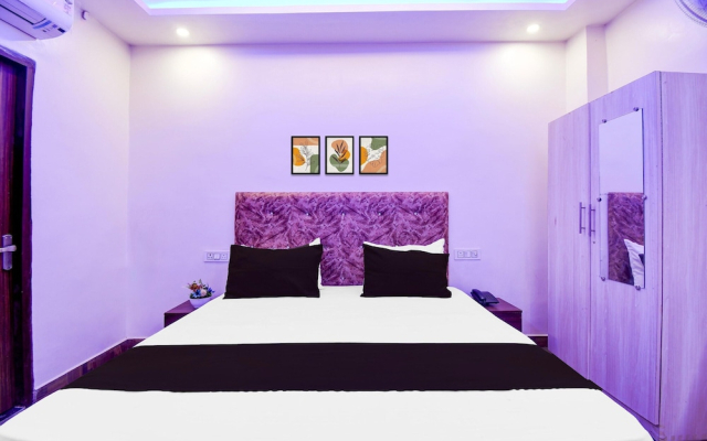 Deluxehotel Niraant