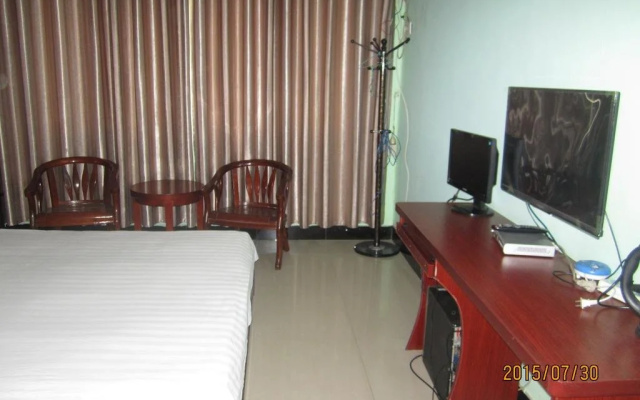 Jiujiang Taoyuanming Hotel