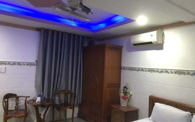 Hoa Ban Hotel