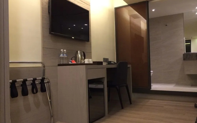 Hub Hotel Kaohsiung Yawan Branch