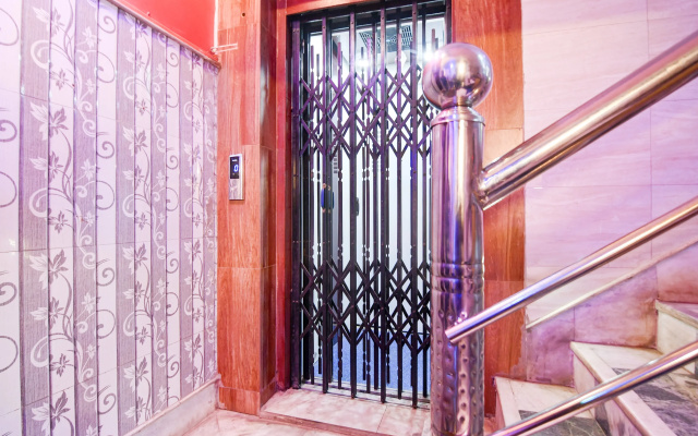 Classic With Balconyroyal Inn