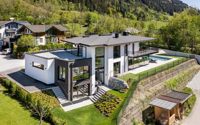 lake and mountains appartements