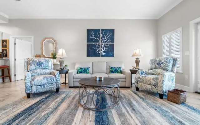 Pavilion Palms 203c