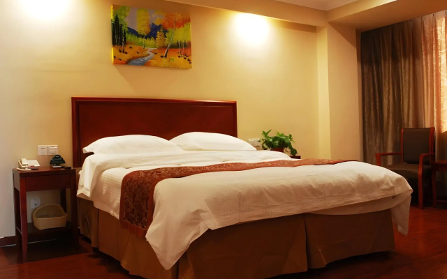 GreenTree Inn WeiFang LinQu ZhanQian Road LuChuan Business Hotel