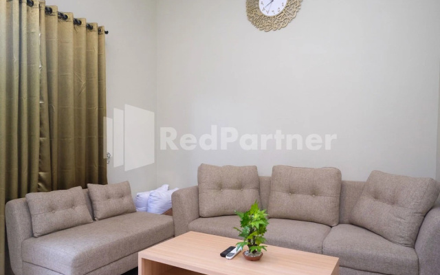 Madina Guest House Syariah Near Gembira Loka Zoo Yogyakarta Mitra RedDoorz