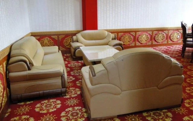 Zhaxidele Hotel