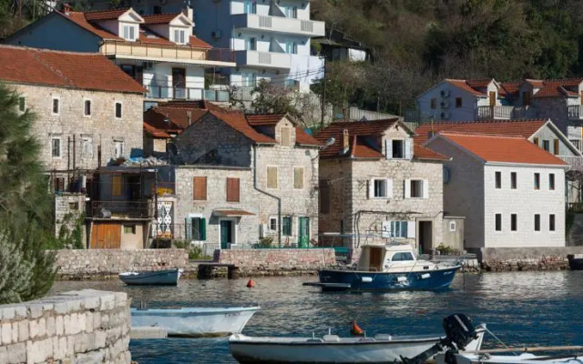 Apartments Vučinović