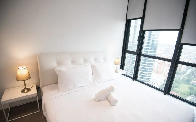 KL Sentral Bangsar Suites (EST) by Luxury Suites Asia