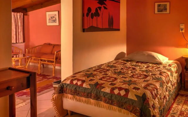 Charoula Rooms