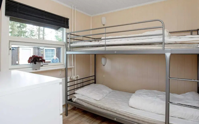 6 Person Holiday Home in Vaeggerlose