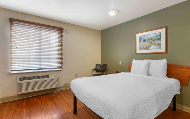Extended Stay America Select Suites Phoenix West