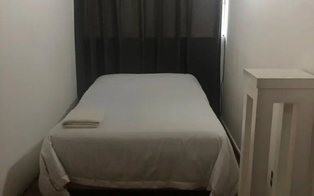 Room-private Room With Tv Polanco