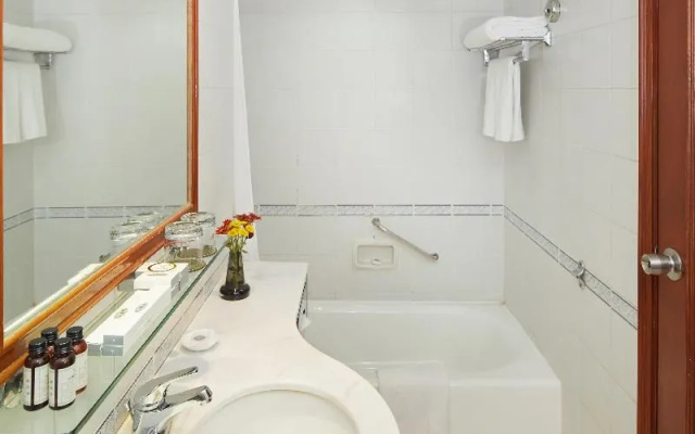 Beijing 5L Hotel