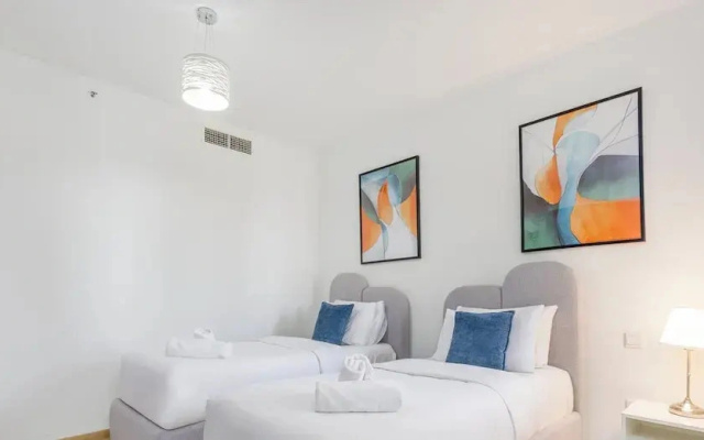 LUX The Murjan Sea View Suite 2
